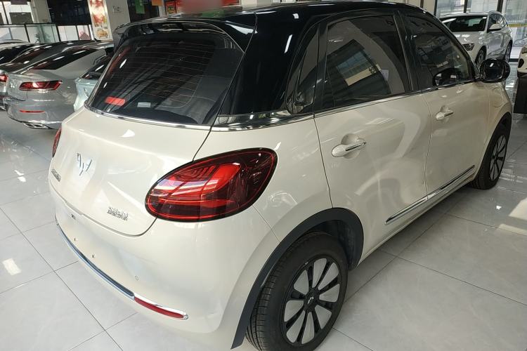 Used Wuling Bingo 2023 333 km Lingxi Connected+ Version
