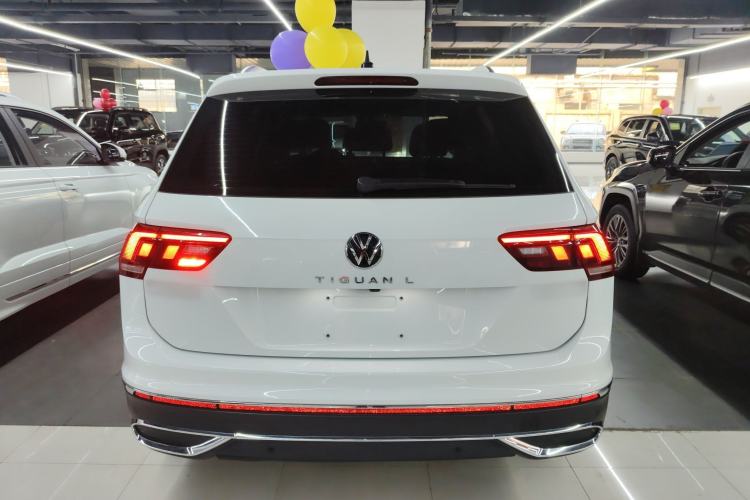 Used Volkswagen Tiguan L 2024 300TSI Automatic Two-Wheel Drive Smart Edition
