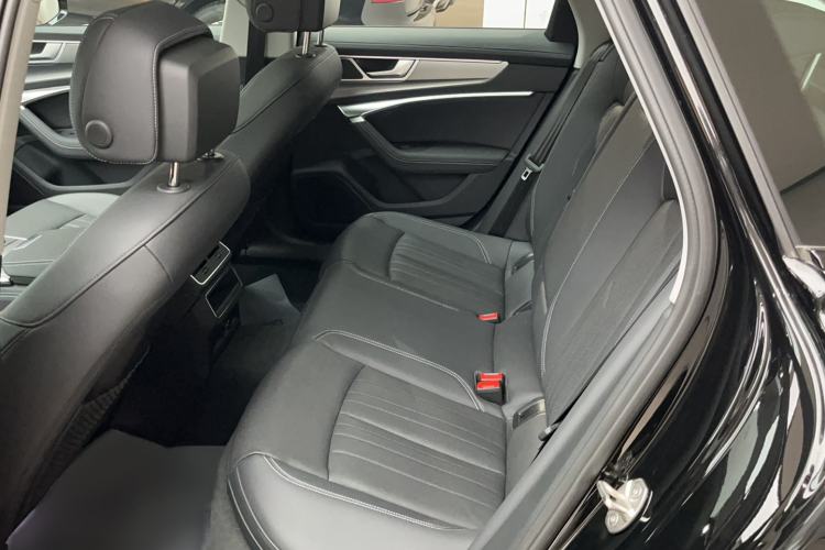 Used Audi A6 (Import) 2024 allroad quattro 55 TFSI Prestige Off-Road Model