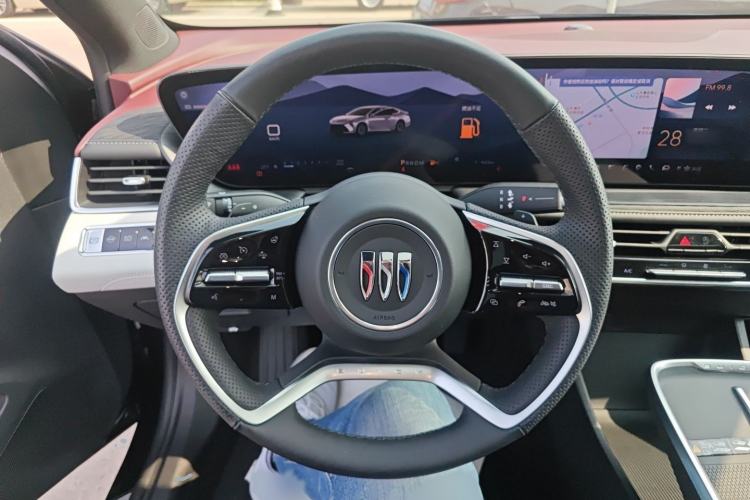 Used Buick LaCrosse 2024 28T Luxury Edition
