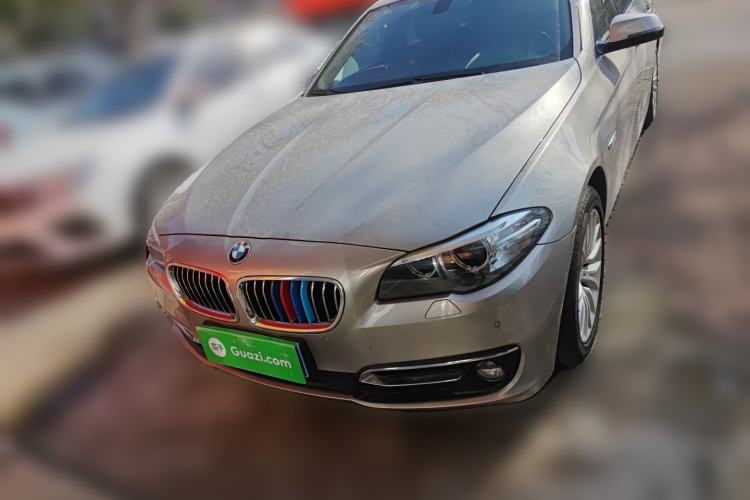 Used BMW 5 Series 2014 525Li Luxury Design Package
