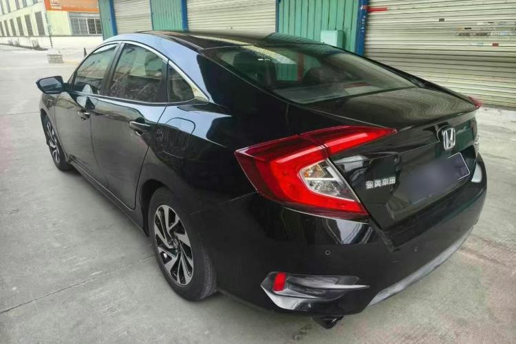 Used Honda Civic 2016 220TURBO CVT Luxury Edition
