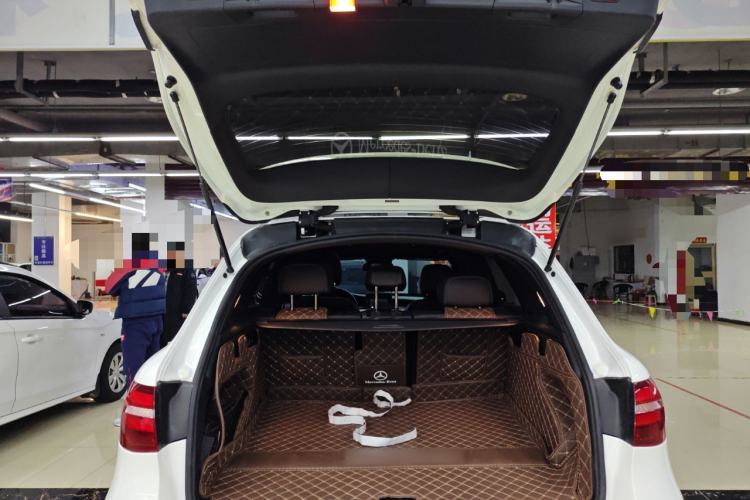 Used Mercedes-Benz GLC 2019 Refreshed GLC 300 L 4MATIC Dynamic Edition