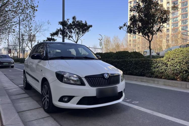 Used Skoda Fabia 2014 1.6L Automatic Sport Edition