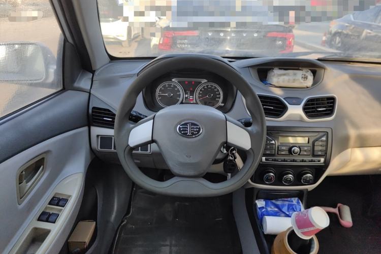 Used FAW Xiali N5 2014 1.3L Manual Standard Edition