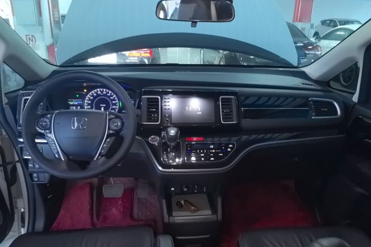 Used Honda Elysion 2019 2.0L Hybrid Luxury Edition
