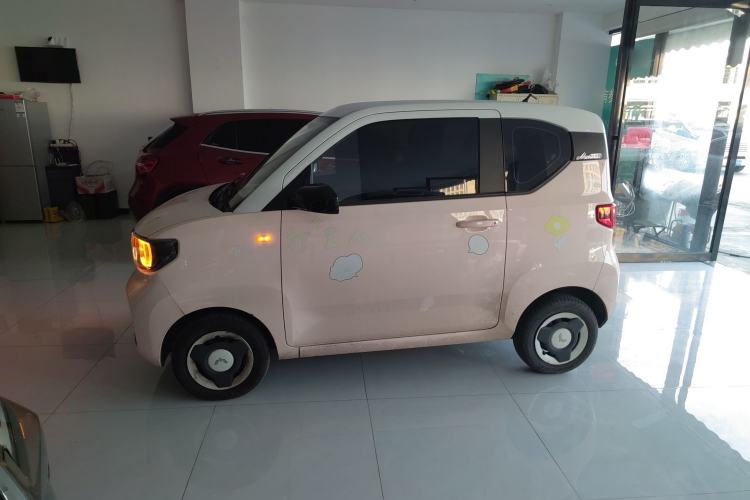 Used Wuling Hongguang MINIEV 2021 Macaron Premium Model – Lithium-NMC