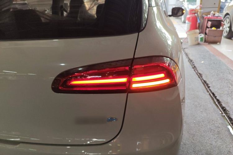 Used Wuling Bingo PLUS 2024 330 km Range Five-Seater Version
