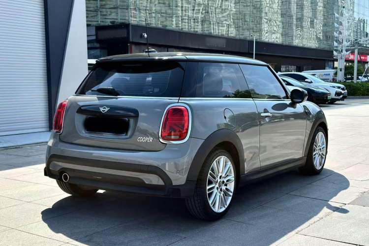 Used  MINI 2022 Updated 1.5T COOPER Classic Edition
