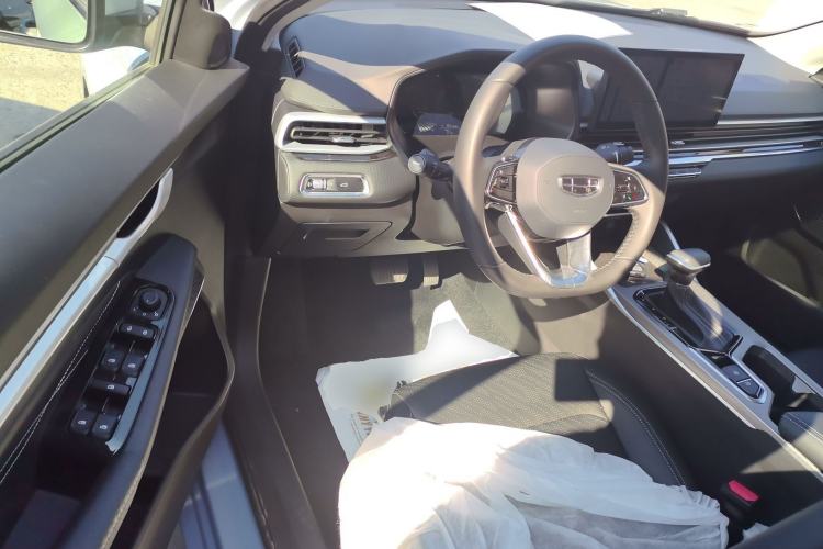 Used Geely Auto Emgrand 2023 4th Generation Champion Edition 1.5L CVT Prestige Model