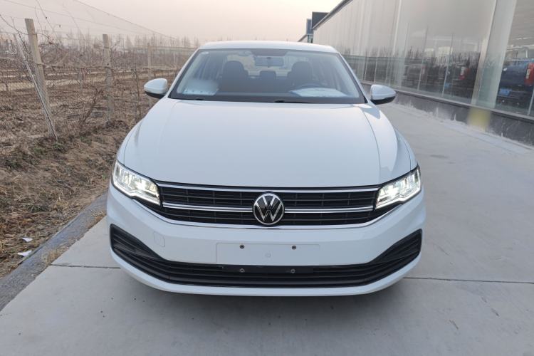 Used Volkswagen Bora 2021 1.5L Automatic Fashionable Smart Connectivity Version
