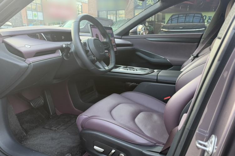 Used  SU7 2024 Rear-Drive Ultra-Long Range Advanced Pro-Level Intelligent Driving Version
