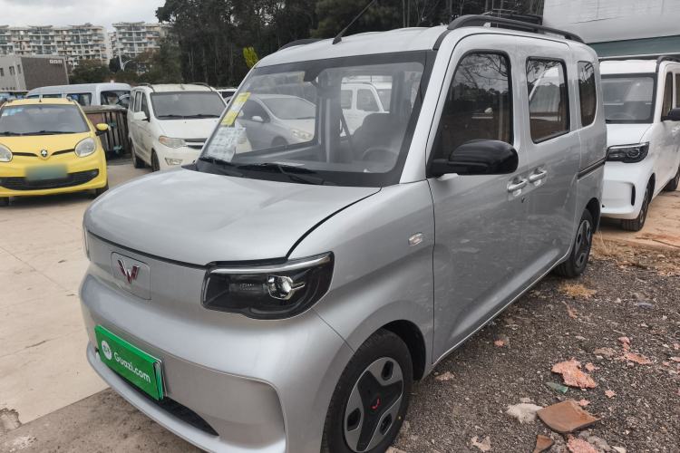 Used Wuling Zhiguang New Energy 2025 Comfort Model