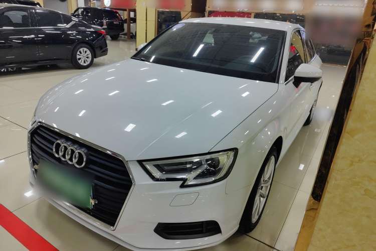 Used Audi A3 2018 30th Anniversary Edition Limousine 35 TFSI Ambition Model
