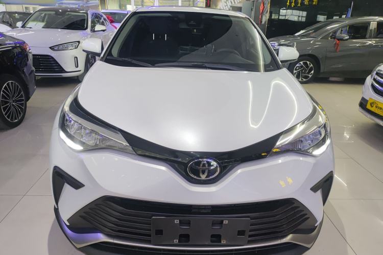 Used Toyota IZOA 2022 2.0L Yixing Version
