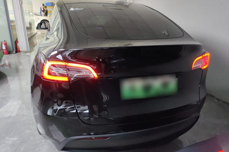 Used Tesla Model Y 2021 Standard Range Rear-Wheel Drive Version