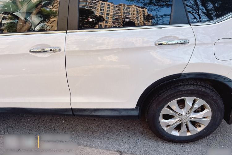 Used Honda CR-V 2013 2.4L Two-Wheel-Drive Luxury Edition