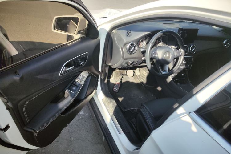 Used Mercedes-Benz GLA 2018 GLA 200 Fashion Model
