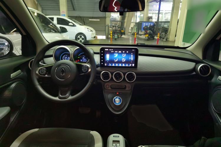 Used ORA Black Cat 2021 301 km Basic Version
