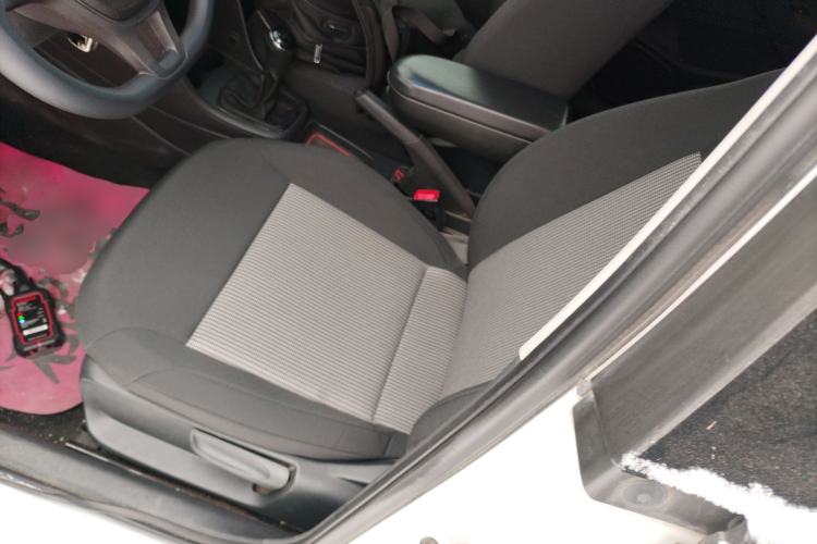 Used Volkswagen Polo 2016 1.4L Manual Fashion Model