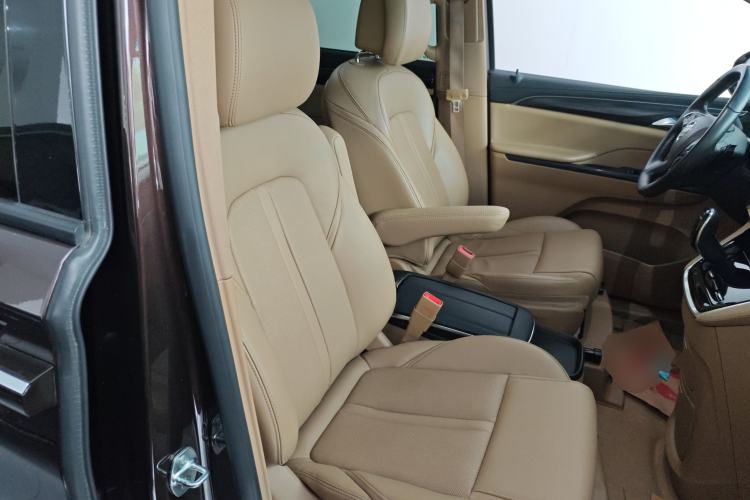 Used Buick GL8 2020 ES Land Cruiser 653T Luxury Model
