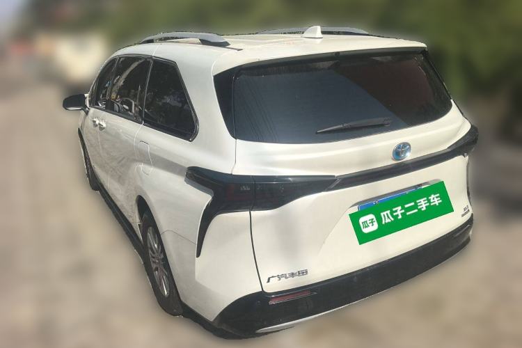 Used Toyota Sienna 2021 2.5L Hybrid Luxury Edition
