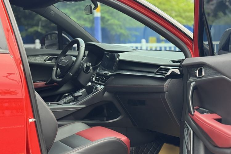 Used Lynk & Co 06 2020 1.5T JinPro model
