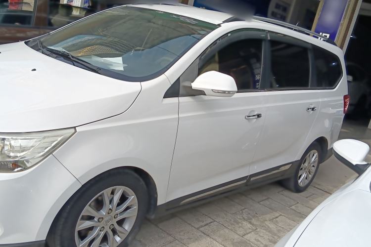 Used Baojun 730 2016 1.5L Manual Comfort Version 7 Seats China V Emission Standard
