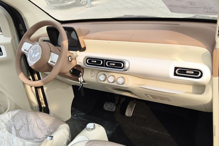 Used Wuling Hongguang MINIEV 2024 3rd Generation 215km Youth Edition