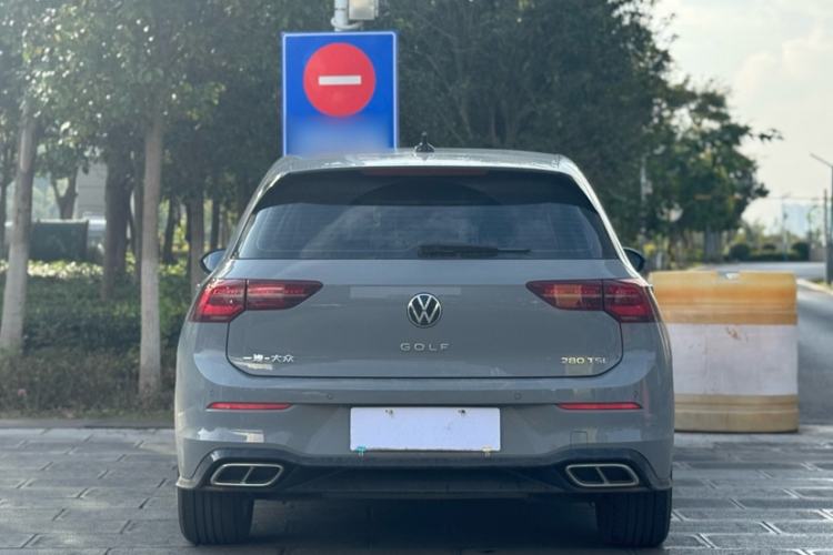 Used Volkswagen Golf 2023 Facelift 280TSI DSG R-Line Lite
