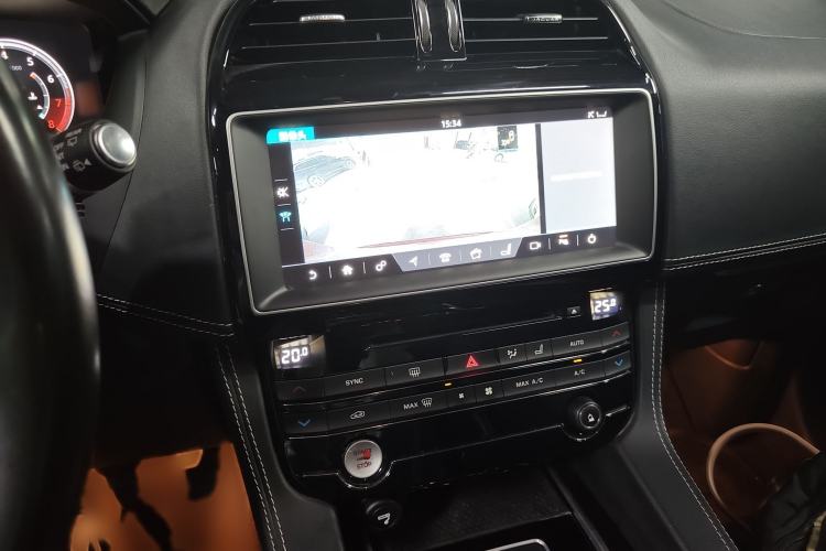 Used Jaguar F-PACE 2016 2.0T Two-Wheel-Drive R-Sport Sport Edition
