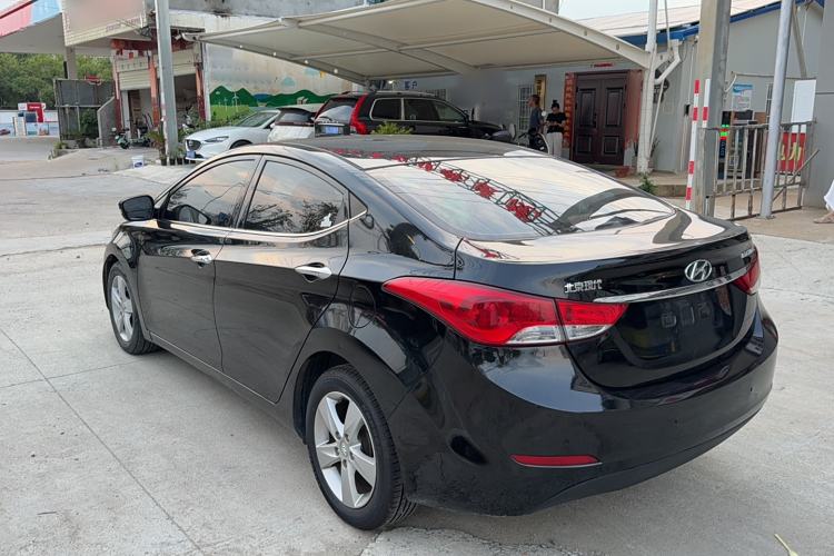 Used Hyundai Elantra 2013 1.6L Automatic Luxury Model
