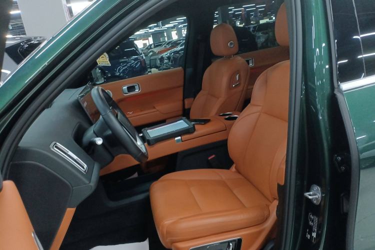 Used Li Auto L9 2022 Max model
