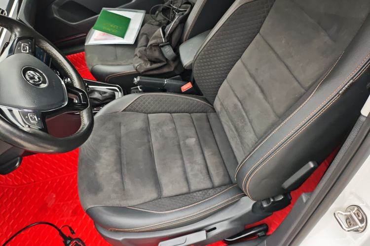 Used Volkswagen C-TREK 2017 1.6L Automatic Luxury Model