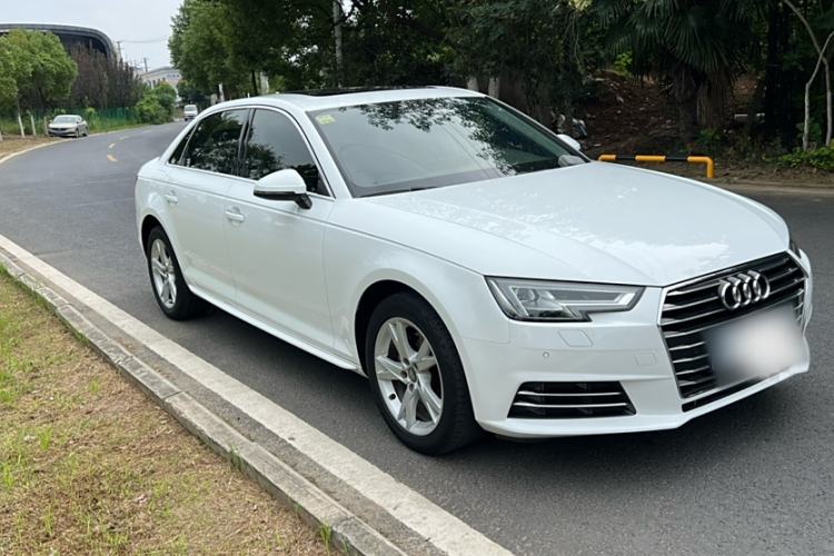 Used Audi A4L 2018 30th Anniversary Edition 40 TFSI Trendy Model
