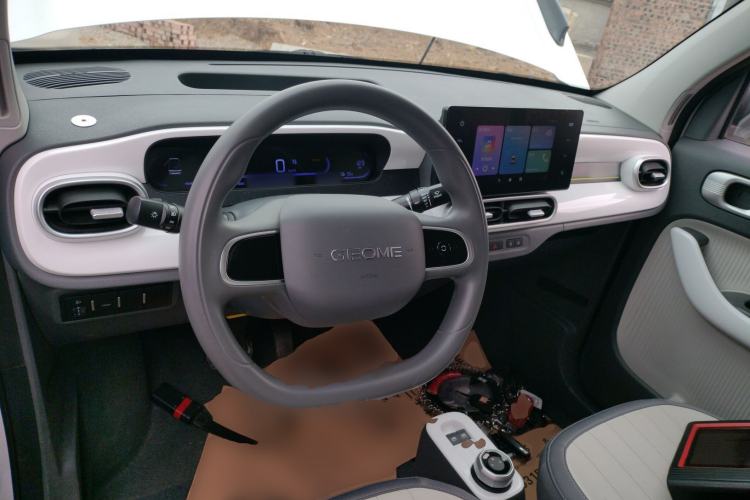 Used  Panda 2025 210km Panda Kart