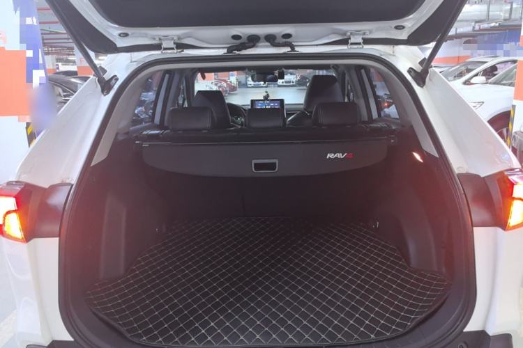 Used Toyota RAV4 2020 2.0L CVT 4x4 Trend Edition
