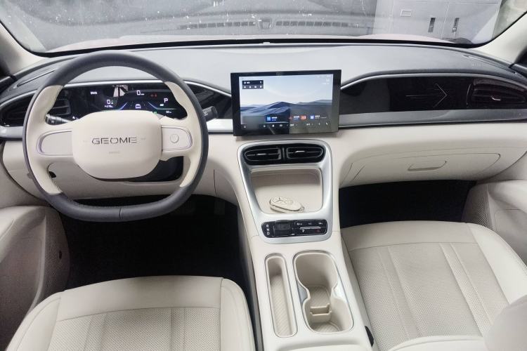 Used  Geome 2025 310km Youth Edition