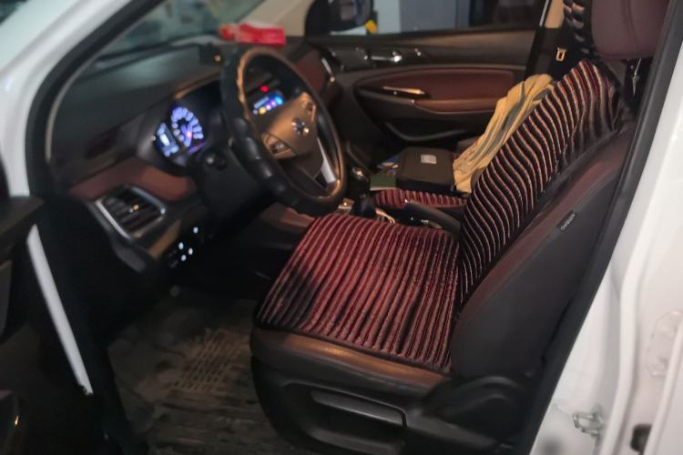 Used Changan Lingxuan 2017 1.6L Manual Elite Model