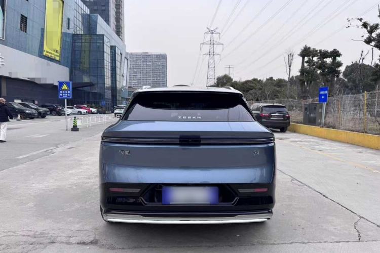 Used Zeekr 7X 2025 100 kWh Long-Range Rear-Wheel Drive with Intelligent Driving Features