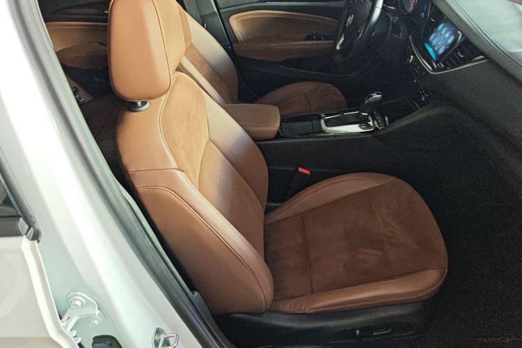 Used Buick Regal 2019 Revised 20T Luxury Version China VI Standard