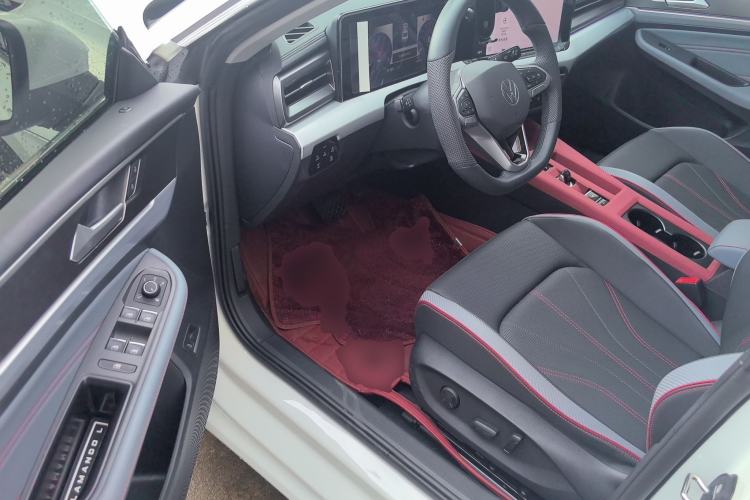 Used Volkswagen Lamando 2024 Lavida L 280TSI DSG Cool & Spicy Edition
