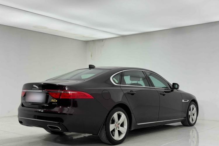 Used Jaguar XFL 2019 XFL 2.0T 200 PS Two-Wheel-Drive Elite Edition
