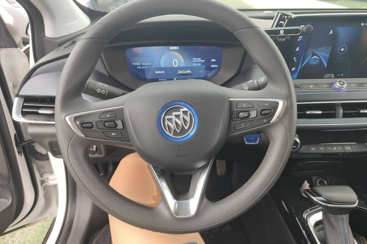 Used Buick Velite 6 2023 430km Range Commuter Version
