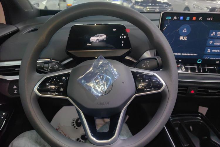 Used Volkswagen ID.4 CROZZ 2025 Pure Edition
