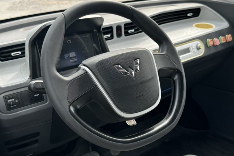 Used Wuling Hongguang MINIEV 2021 Macaron Fashion Model Lithium Iron Phosphate