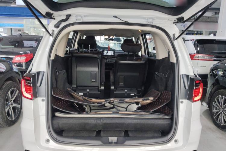 Used Honda Odyssey 2022 2.0L eHEV Sharp Enjoyment Edition
