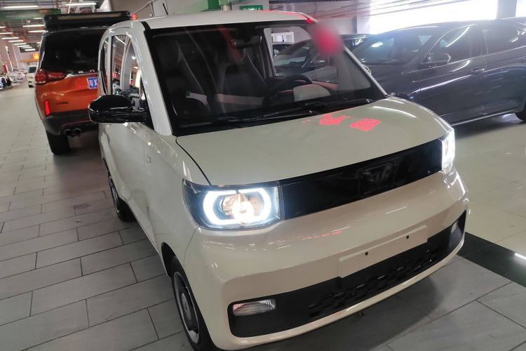 Used Wuling Hongguang MINIEV 2021 Macaron Fashion Model Lithium Iron Phosphate

