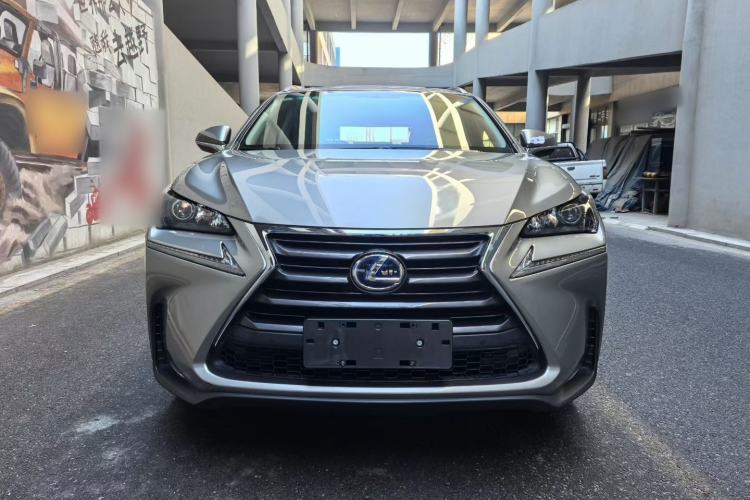 Used Lexus NX 2015 300h Front-Drive Fēngshàng Edition
