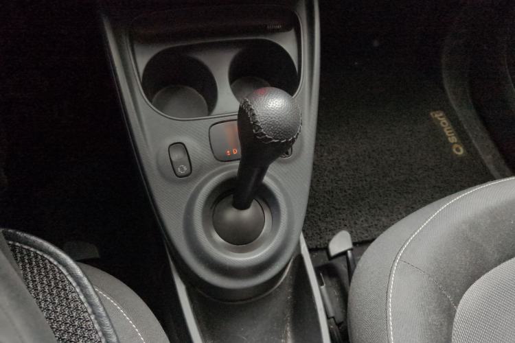 Used  fortwo 2015 1.0L 52 kW Hardtop Passion Edition
